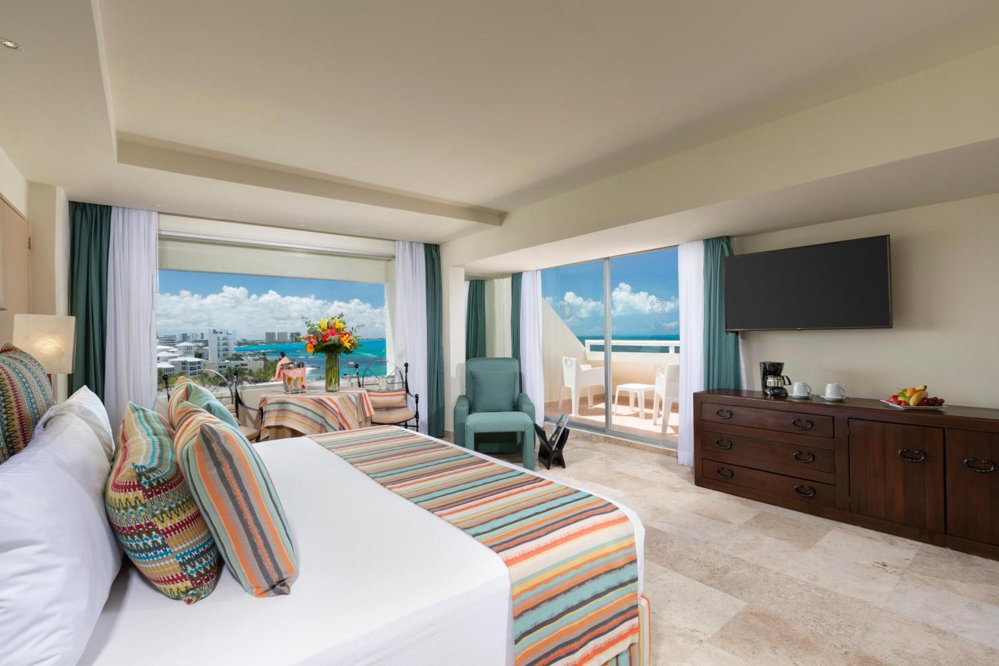 แกรนด์ โอเอซิส ปาล์ม ออล อินคลูซีฟ Hotel แคนคูน ภายนอก รูปภาพ Junior Suite Ocean View